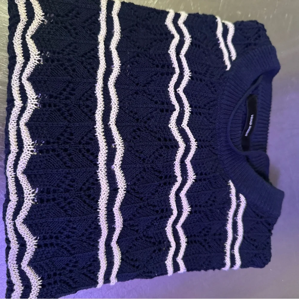 Navy and White Striped Sweater! Vera Moda Brand! - Picture 6 of 6